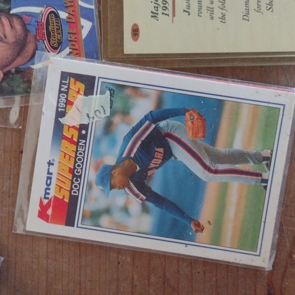 Assorted Baseball Trading Cards - Picture 6 of 7